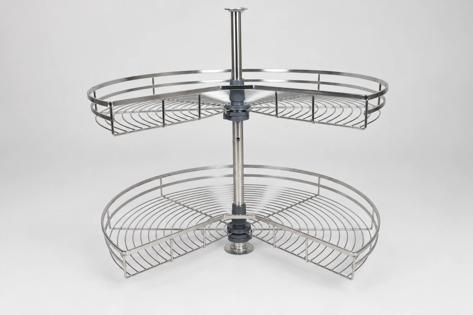 Two kidney-shaped wire baskets mounted on a central support pole
